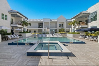 Coveted. Central. Walkable.

Just off 5th! Welcome to The Mark