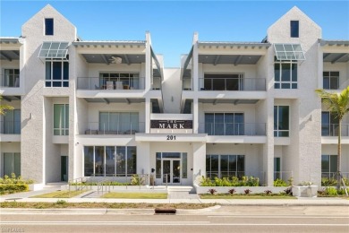 Coveted. Central. Walkable.

Just off 5th! Welcome to The Mark