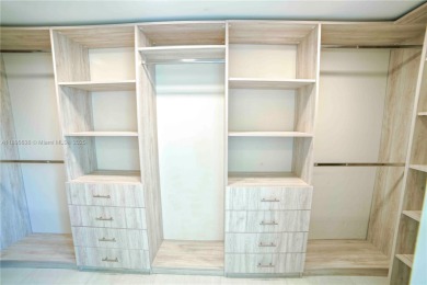 Waterfront 3BD/3BA residence at 400 Sunny Isles with wide open