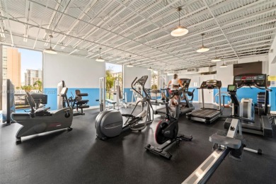 Spacious 2BR/2BA condo with panoramic direct east ocean & city