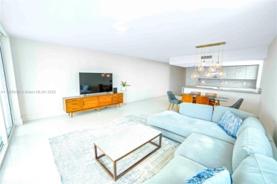 Waterfront 3BD/3BA residence at 400 Sunny Isles with wide open