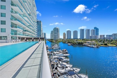 Waterfront 3BD/3BA residence at 400 Sunny Isles with wide open