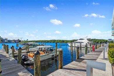 Waterfront 3BD/3BA residence at 400 Sunny Isles with wide open