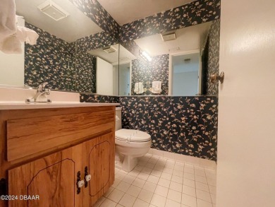 RARE  | Rental Income Opportunity. This exquisite penthouse