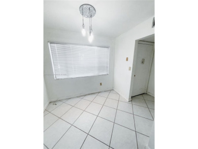 Move-in ready first-floor condo on the lake. This 2-bedroom