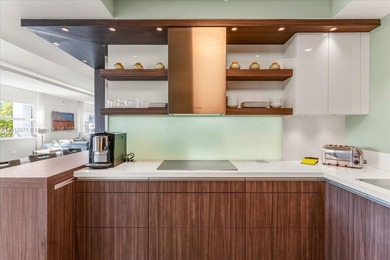 Located in the heart of South Beach, just one block from Lincoln