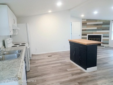 Take a look at this charming, move-in ready, manufactured home