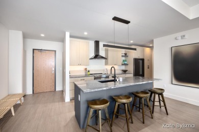 Nestled in the heart of downtown Grand Rapids, Studio Park Tower