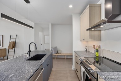 Nestled in the heart of downtown Grand Rapids, Studio Park Tower