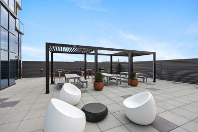 Nestled in the heart of downtown Grand Rapids, Studio Park Tower