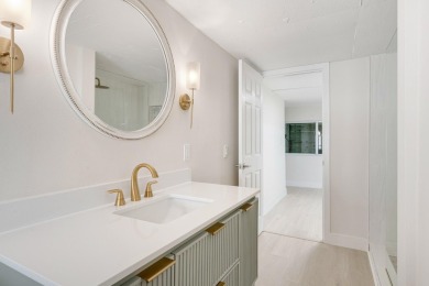 This renovated treehouse retreat is your picture-perfect getaway