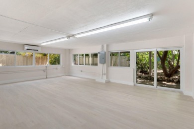 This renovated treehouse retreat is your picture-perfect getaway