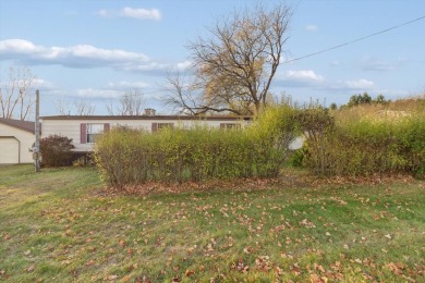 Cozy and affordable living in a peaceful country setting! This