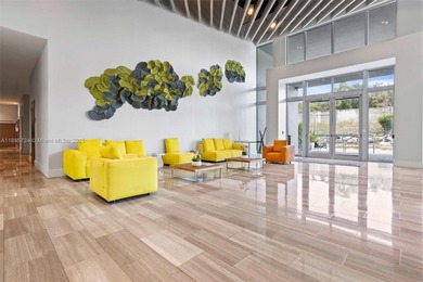 Le Parc at Brickell, Unit 704! Stunning 1 bed/1 bath residence