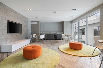 Le Parc at Brickell, Unit 704! Stunning 1 bed/1 bath residence