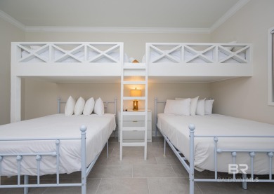 New, wonderful Gulf Front condo in perfect location. Quartz