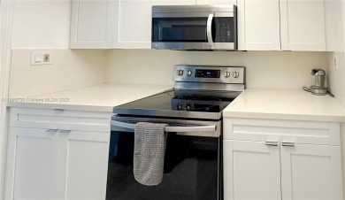 Fully remodeled and furnished corner studio in the heart of