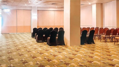 Fully remodeled and furnished corner studio in the heart of