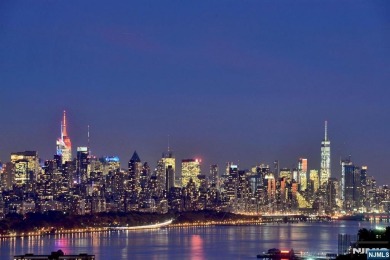 WE OFFER TO YOU THE FABULOUS G LINE IN THE MOST UNIQUELY