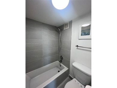 Gorgeous water view Modern Fully remodeled apartment!! New light