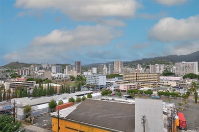 ONE KALAKAUA SENIOR LIVING - Experience premier 55+ living in