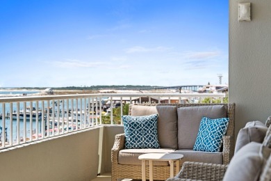 Destin Yacht Club C303 - Renovated Luxury with Gulf & Harbor