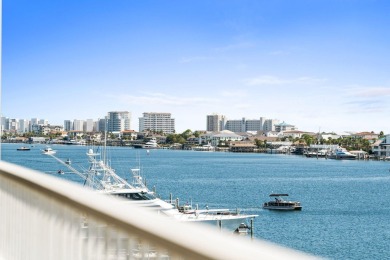 Destin Yacht Club C303 - Renovated Luxury with Gulf & Harbor