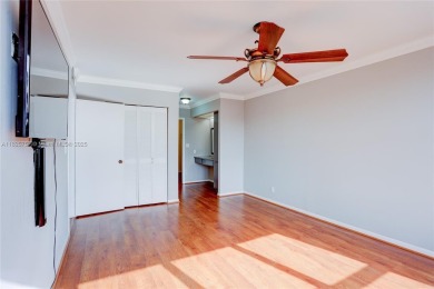 ** GREAT FOR INVESTOR **Tenant in place for one year at $2300