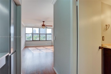 ** GREAT FOR INVESTOR **Tenant in place for one year at $2300