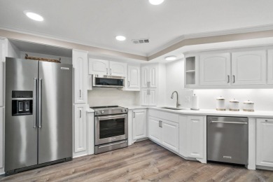 Destin Yacht Club C303 - Renovated Luxury with Gulf & Harbor