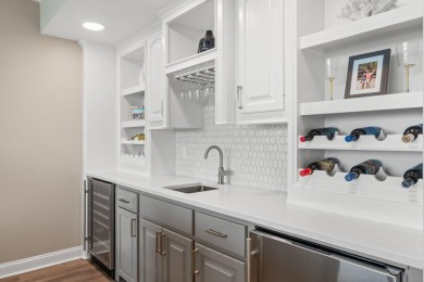 Destin Yacht Club C303 - Renovated Luxury with Gulf & Harbor