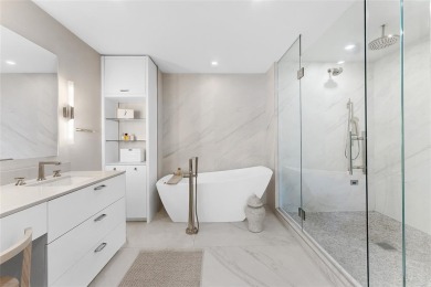 Permanently unobstructed views of Intracoastal, Middle River