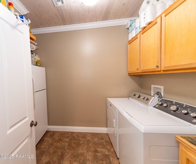 ZONED FOR BOTH IOTA & EUNICE SCHOOLS!!!X - Flood Insurance Not