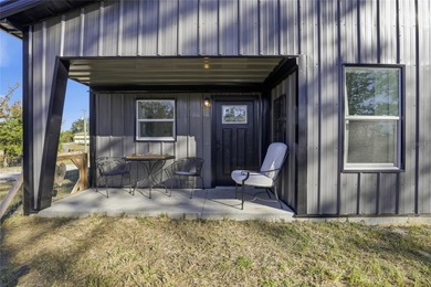 Welcome to your modern country retreat in Williston, Florida!