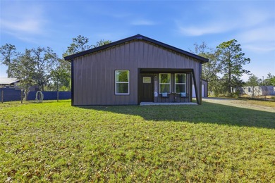 Welcome to your modern country retreat in Williston, Florida!