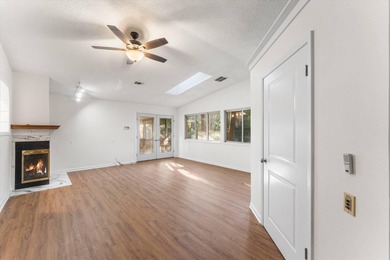 Solid brick 4-bed/2-bath with a flexible nine-room layout-living