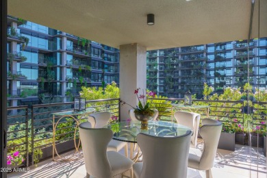 TREEHOUSE IN THE SKY! End unit , east and south, south west