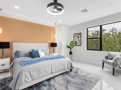 Are you dreaming of the ideal uptown location close to