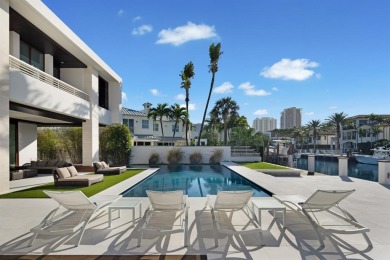 Welcome to 10 Pelican Drive--a super-custom tri-level organic