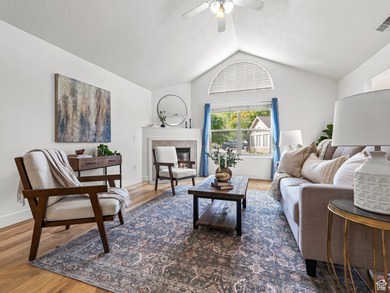 Welcome to easy, main-level living in the warm and welcoming