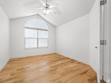 Welcome to easy, main-level living in the warm and welcoming