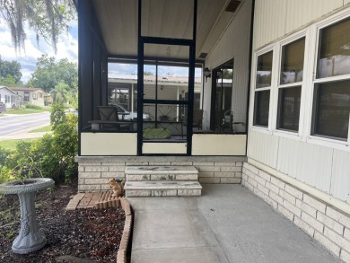 LOVELY HOME, COME TO PARADISE FOR THE WINTER! THIS APPROXIMATELY