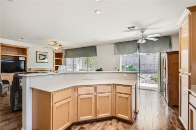 STUNNING JEFFERSON MODEL IN SUN CITY ANTHEM, 2 BEDROOMS, 2