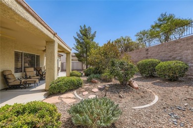 STUNNING JEFFERSON MODEL IN SUN CITY ANTHEM, 2 BEDROOMS, 2