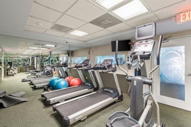 Take this opportunity to grab this 7th floor ocean view condo! 2