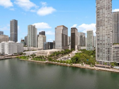 Stunning, Panoramic Water Views of the bay and city skyline