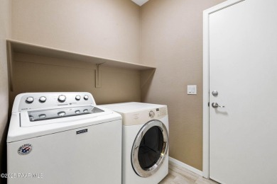 Stunning turnkey Renovated home in the Prestigious StoneRidge