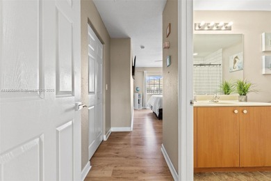 Beautiful 2-bedroom, 2.5-bath townhouse located in Cassas at