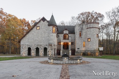 Have you ever dreamed of living in a castle? Inspired by the