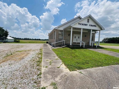 Business or Home, make it your own. With over 3000 sq ft this